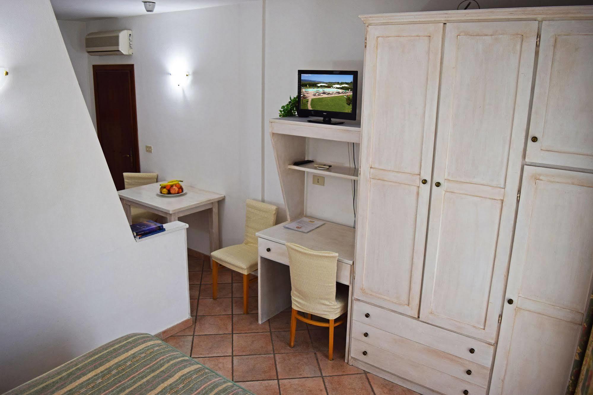 Tris Hotel Orbetello Exterior foto